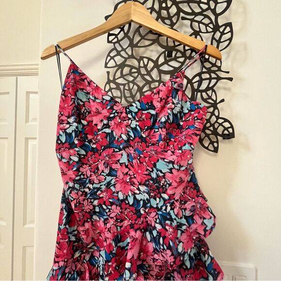 Elliatt Byron Asymmetrical Hem Midi Floral Dress in Multi Pink L - Picture 5 of 14